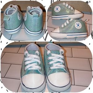 Baby Baby Converse